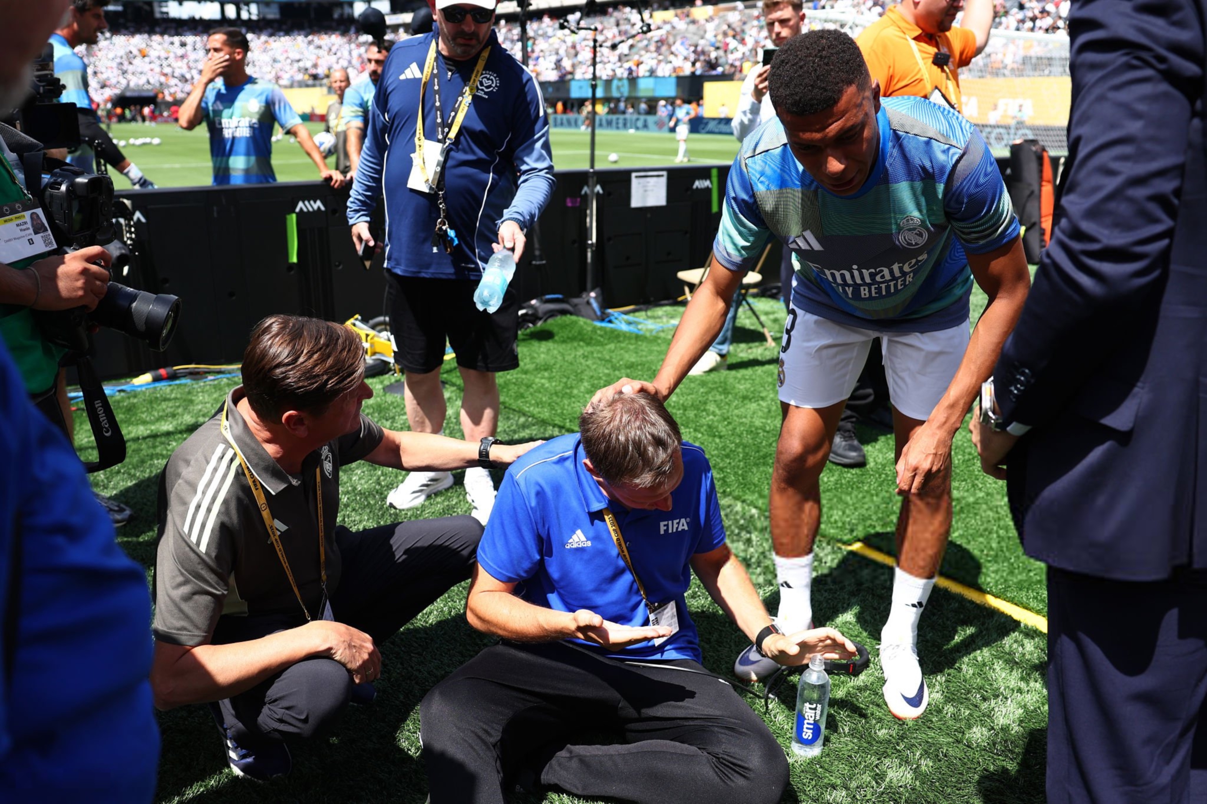 关于巴黎圣日耳曼国际比赛日止住颓势，志在足总杯名次提升，管理层满意，团队化学反应显著的信息