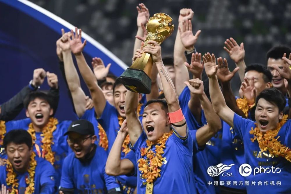 山东泰山决战日本球队